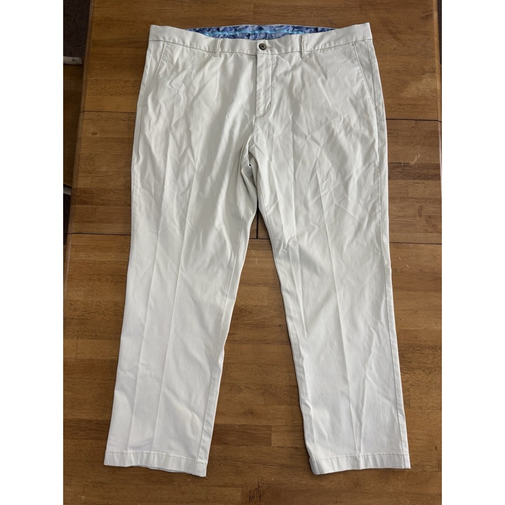 Tommy Bahama Boracay Mens Khaki Straight Leg Slacks Chino Pants 42x30 Tan